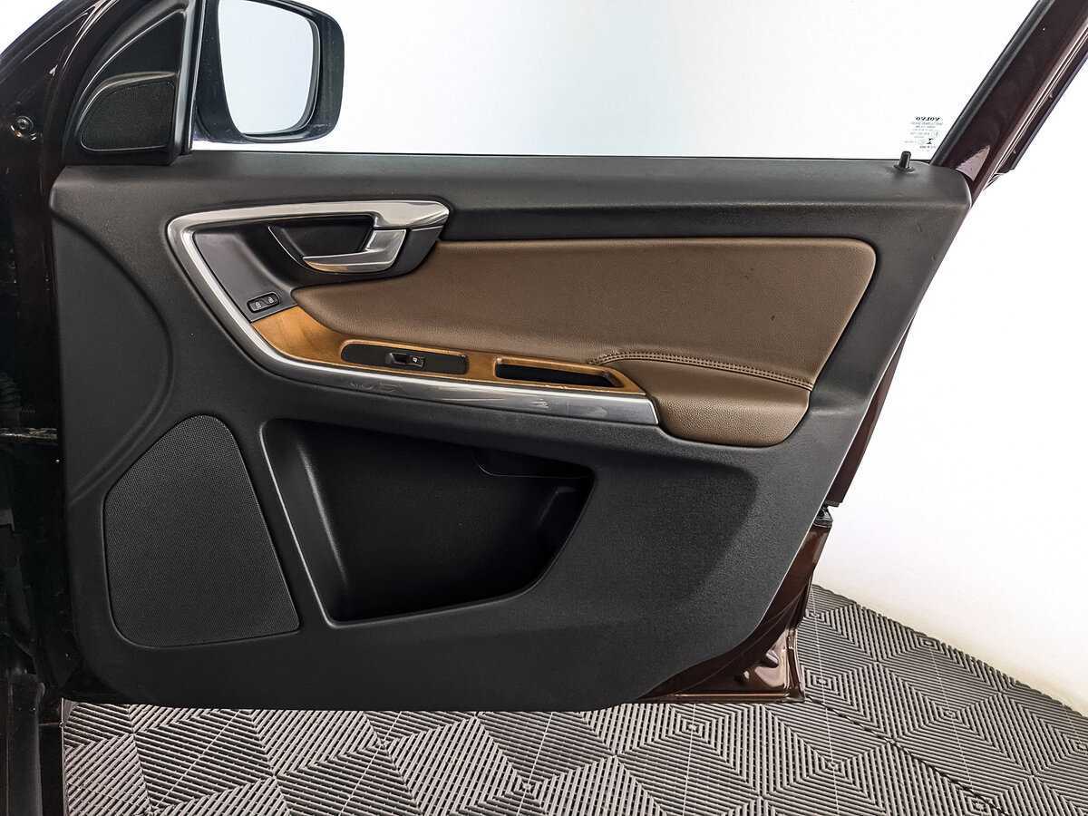 Вольво ИксЦ60 б/у, 2014, Автоматическая. Фото: #24