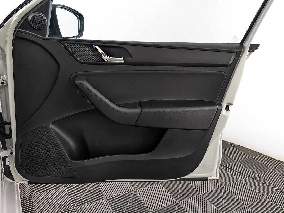 Шкода Рапид б/у, 2017, Механическая. Фото: #21