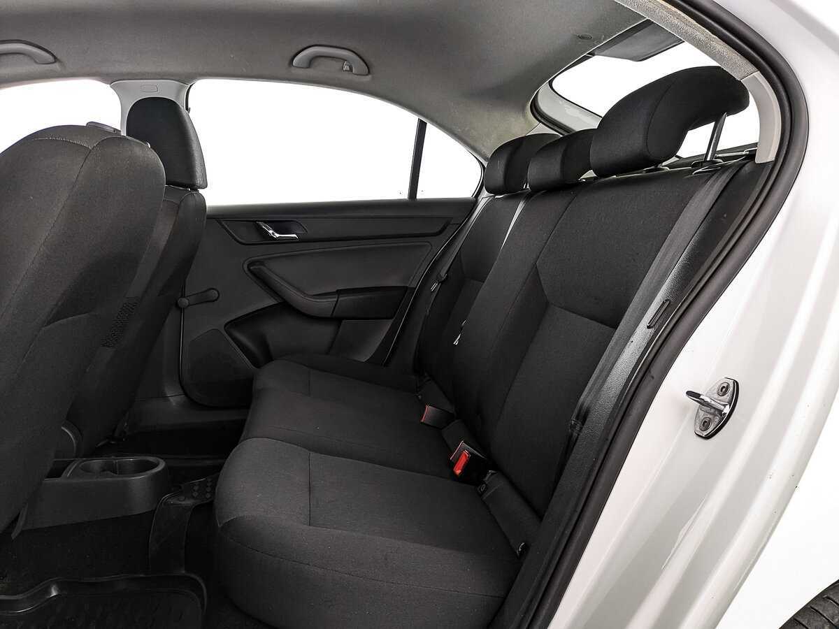 Шкода Рапид б/у, 2017, Механическая. Фото: #17