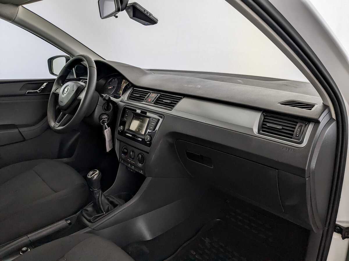 Шкода Рапид б/у, 2017, Механическая. Фото: #10