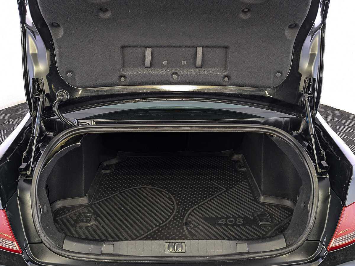 Пежо 408 б/у, 2016, Автоматическая. Фото: #9