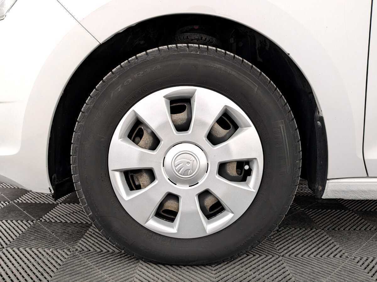 Шкода Рапид б/у, 2017, Механическая. Фото: #17