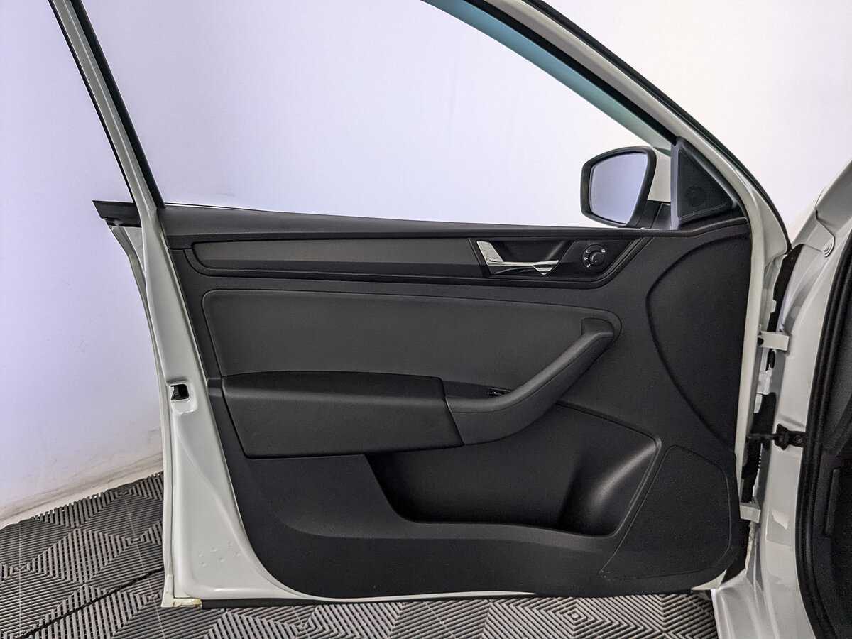 Шкода Рапид б/у, 2019, Механическая. Фото: #18