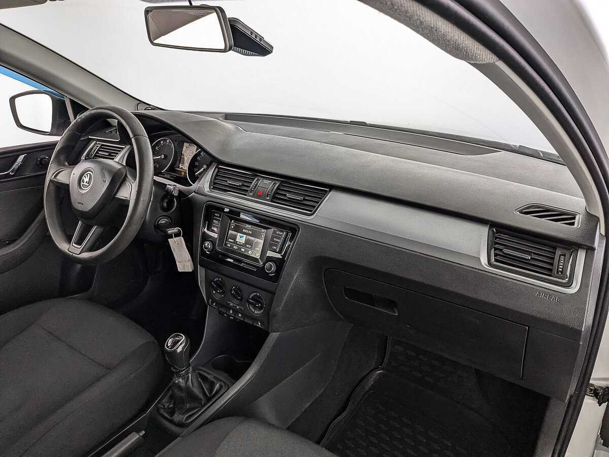 Шкода Рапид б/у, 2017, Механическая. Фото: #12