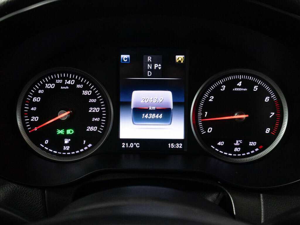 Мерседес-Бенц Ц-Класс б/у, 2015, Автоматическая. Фото: #11