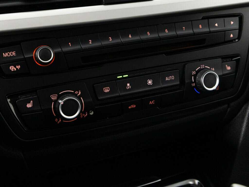 БМВ 3 серии б/у, 2013, Автоматическая. Фото: #15