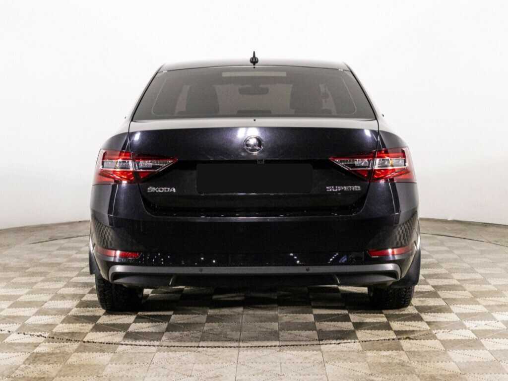 Шкода Суперб б/у, 2017, Роботизированная. Фото: #5