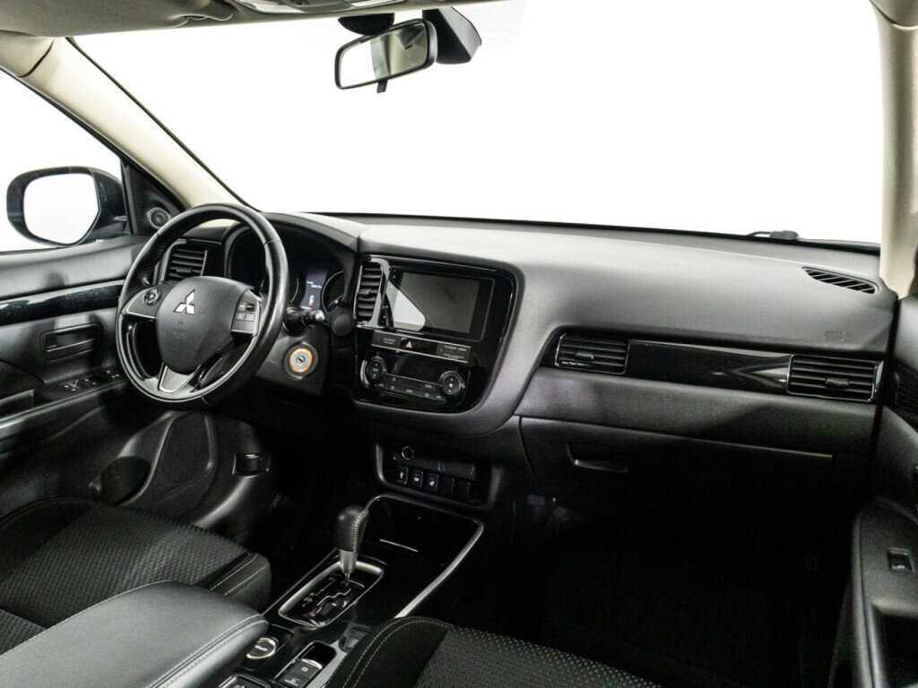 Митсубиши Оутлэндер б/у, 2019, Вариатор. Фото: #8