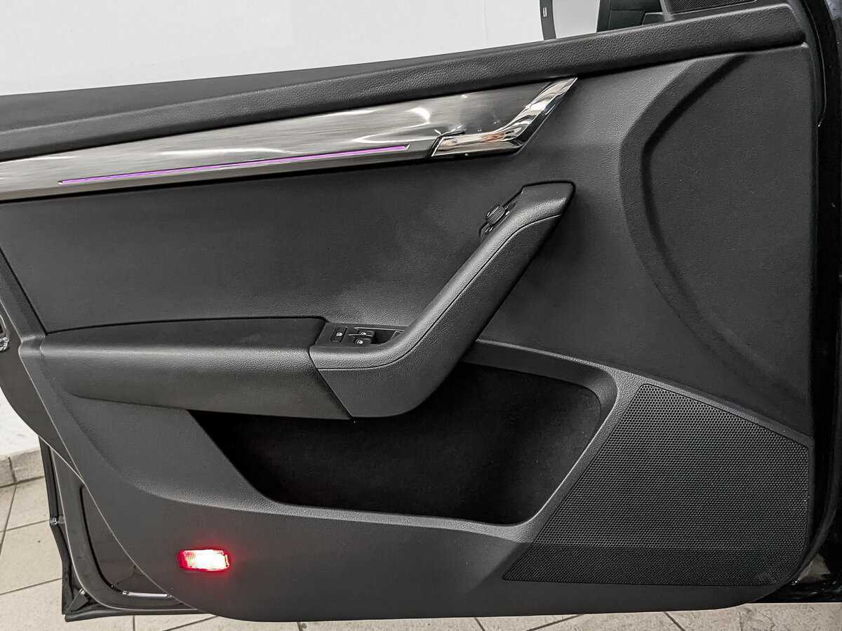 Шкода Октавия б/у, 2019, Роботизированная. Фото: #16