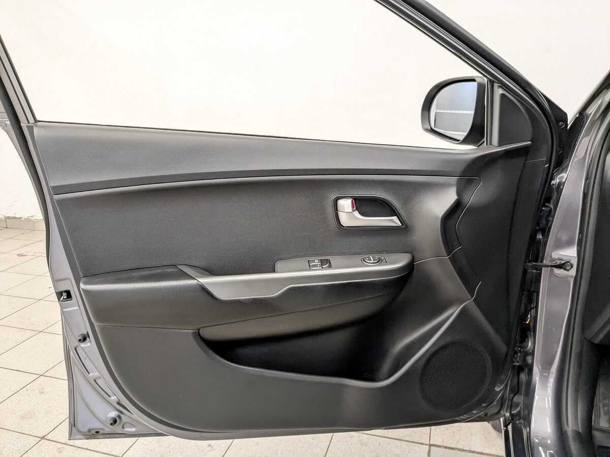 Киа Рио б/у, 2015, Автоматическая. Фото: #16