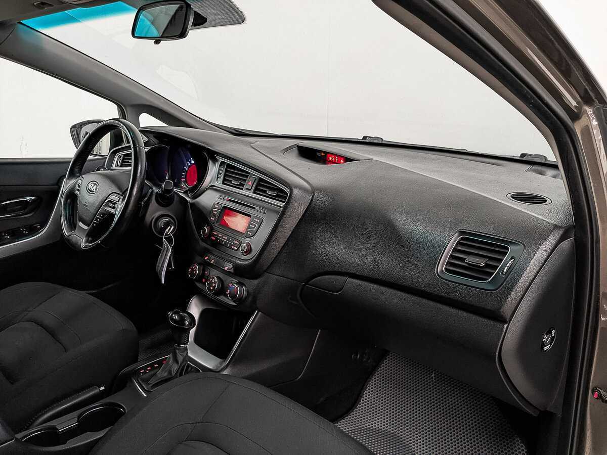 Киа Сид б/у, 2016, Автоматическая. Фото: #12