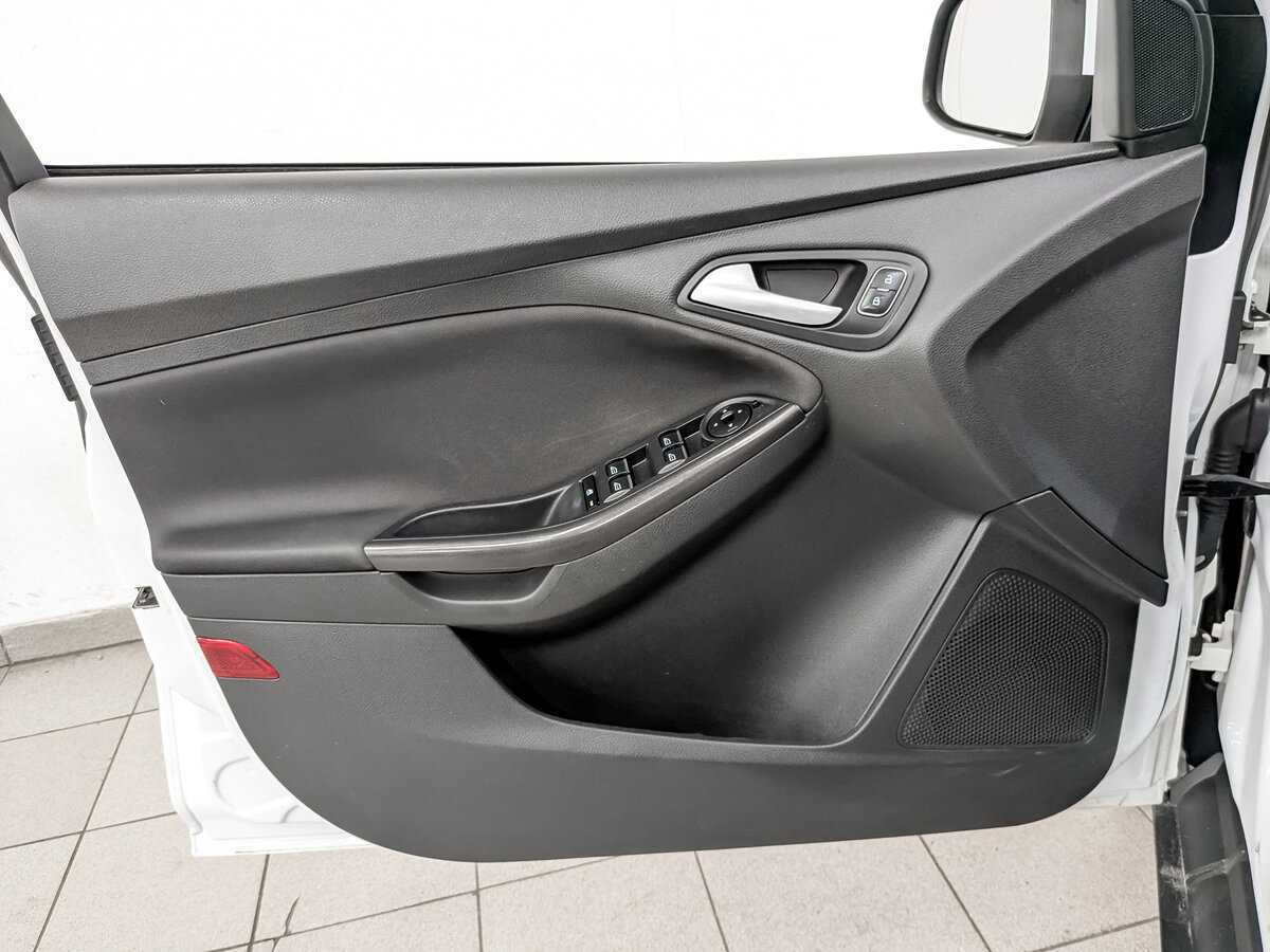 Форд Фокус б/у, 2018, Роботизированная. Фото: #16