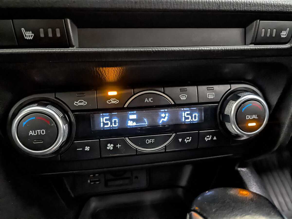 Мазда 3 б/у, 2018, Автоматическая. Фото: #18