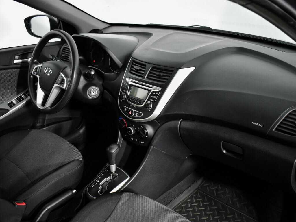 Хендай Солярис б/у, 2014, Автоматическая. Фото: #10