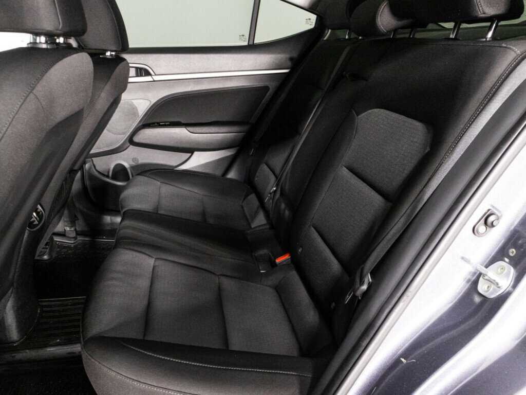 Хендай Елантра б/у, 2018, Автоматическая. Фото: #9