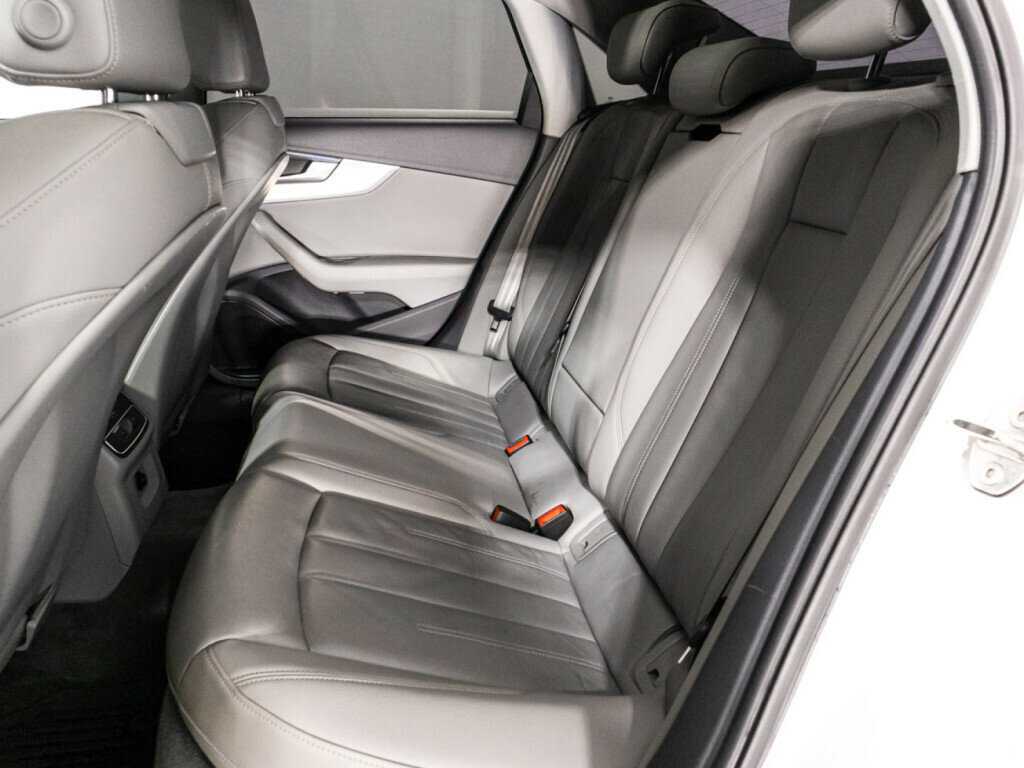 Ауди А4 б/у, 2015, Роботизированная. Фото: #9