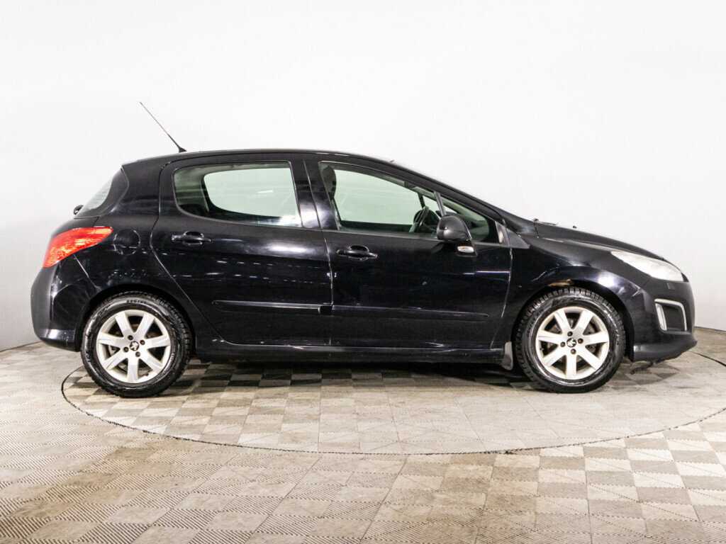 Пежо 308 б/у, 2012, Механическая. Фото: #3