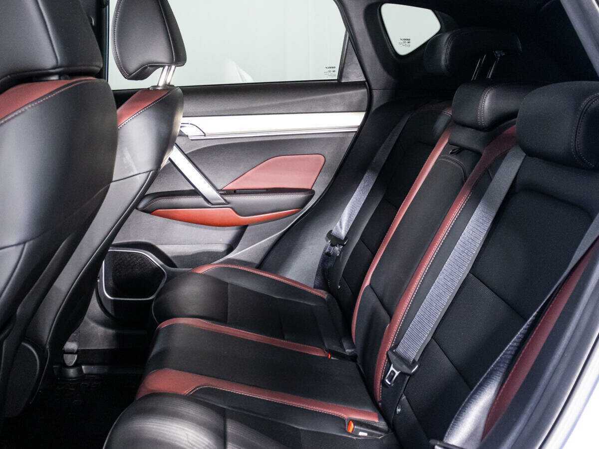 Джили Кулрэй б/у, 2022, Роботизированная. Фото: #9