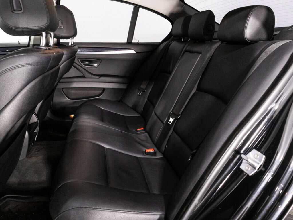 БМВ 5 серии б/у, 2013, Автоматическая. Фото: #8