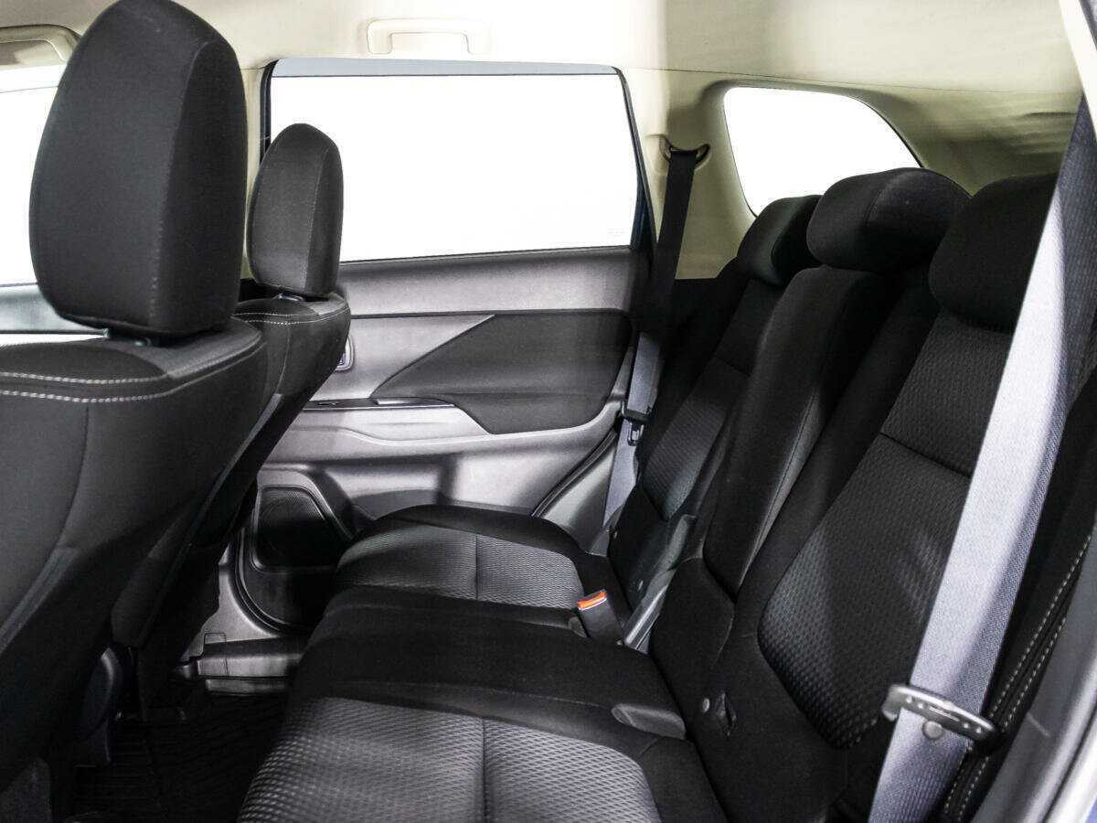 Митсубиши Оутлэндер б/у, 2018, Вариатор. Фото: #9