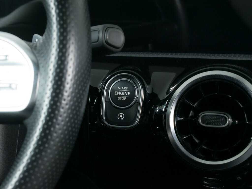 Мерседес-Бенц А-Класс б/у, 2018, Роботизированная. Фото: #13