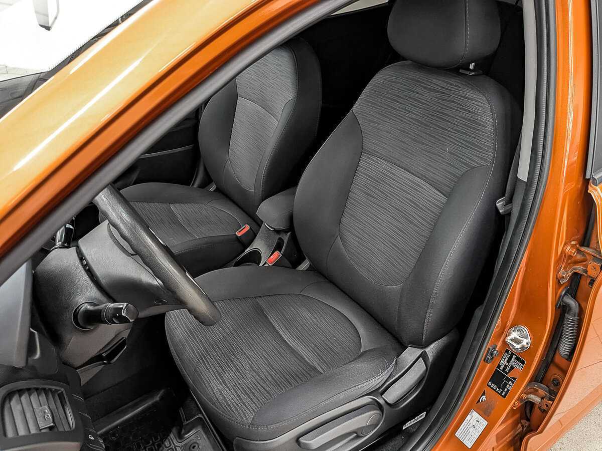 Хендай Солярис б/у, 2015, Автоматическая. Фото: #17