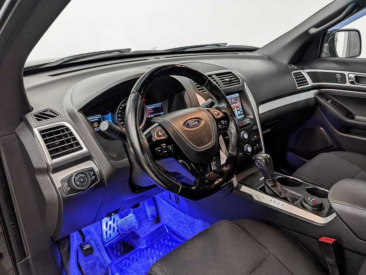 Форд Експлорер б/у, 2014, Автоматическая. Фото: #14