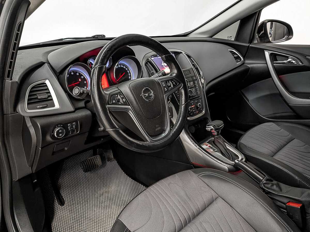 Опель Астра б/у, 2014, Автоматическая. Фото: #12