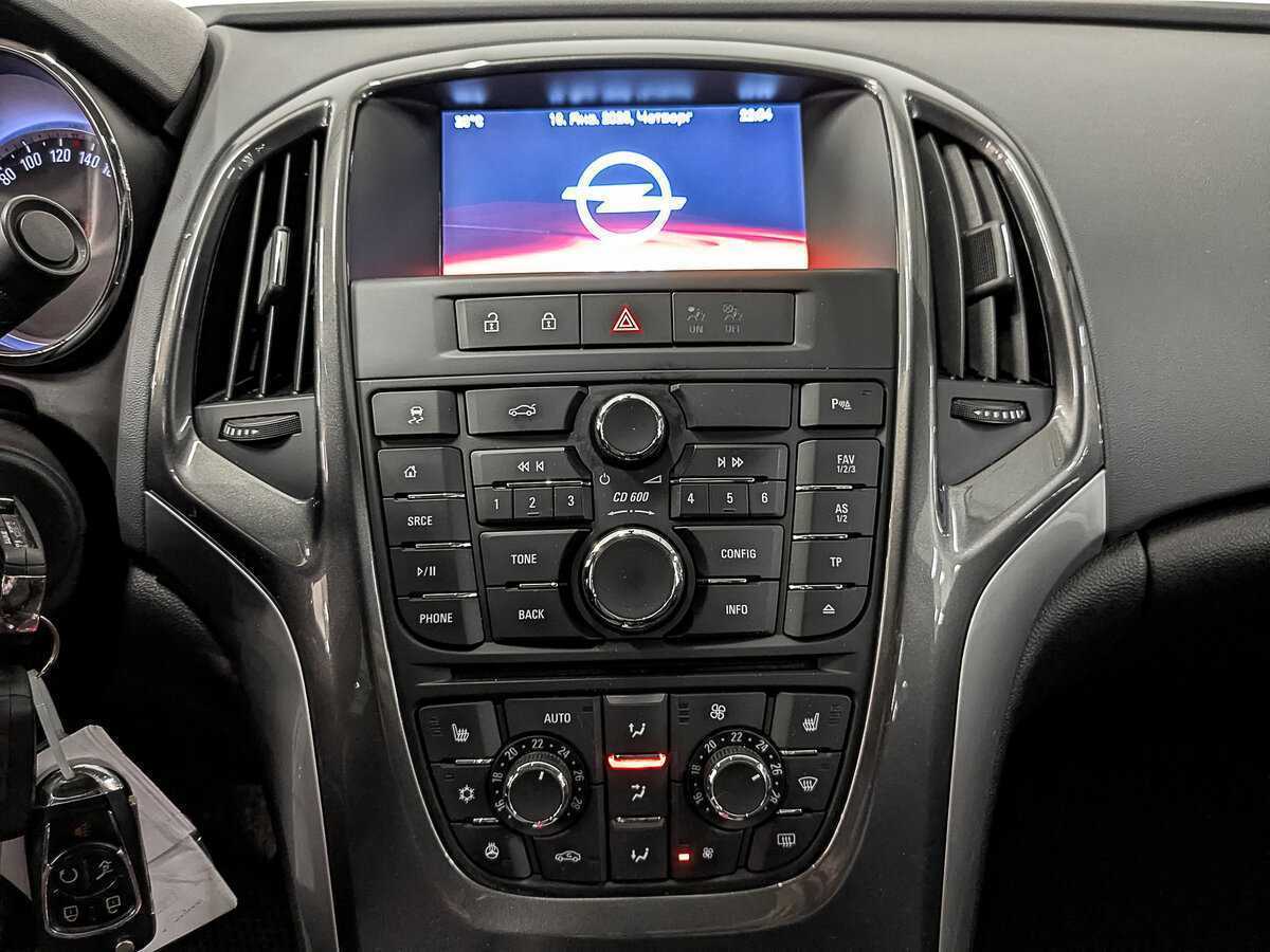 Опель Астра б/у, 2014, Автоматическая. Фото: #14