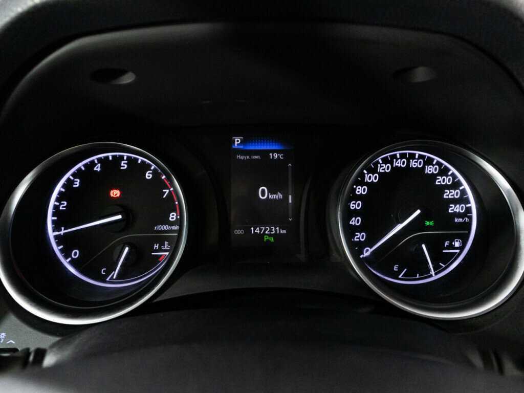Тойота Камри б/у, 2018, Автоматическая. Фото: #11