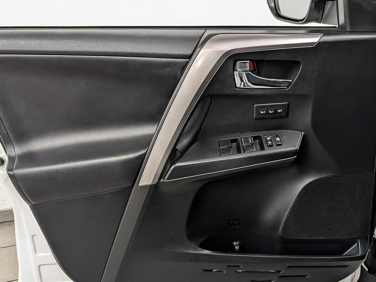 Тойота Рав4 б/у, 2017, Вариатор. Фото: #18