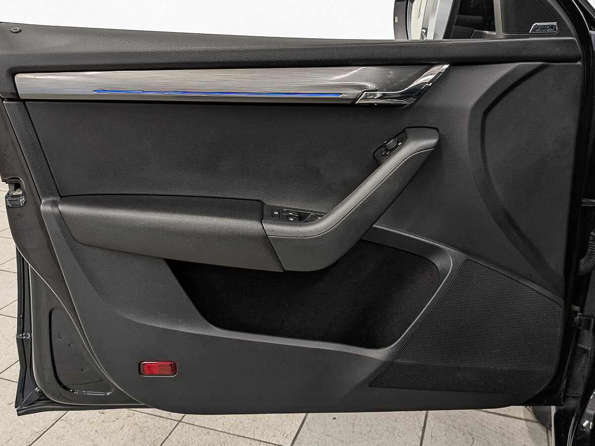 Шкода Октавия б/у, 2019, Роботизированная. Фото: #18