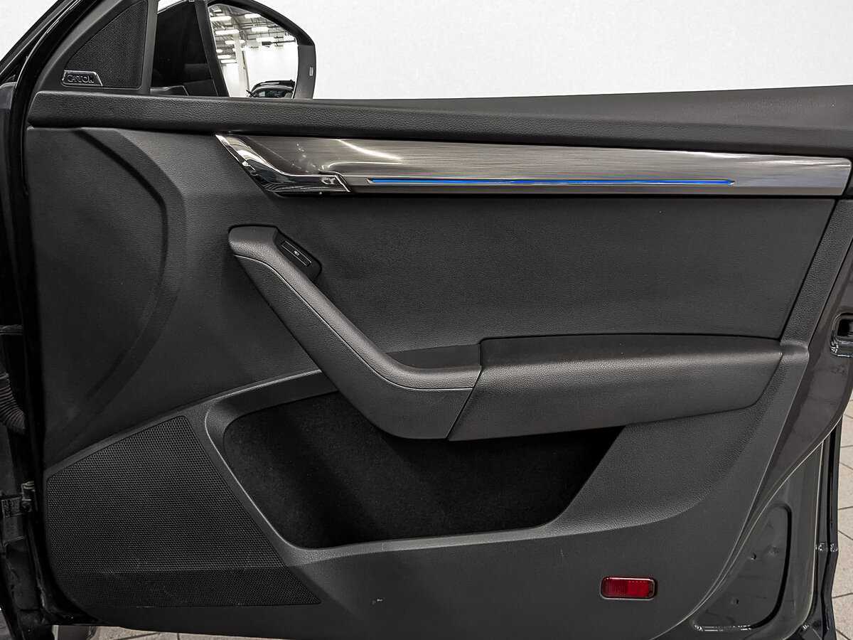 Шкода Октавия б/у, 2019, Роботизированная. Фото: #24