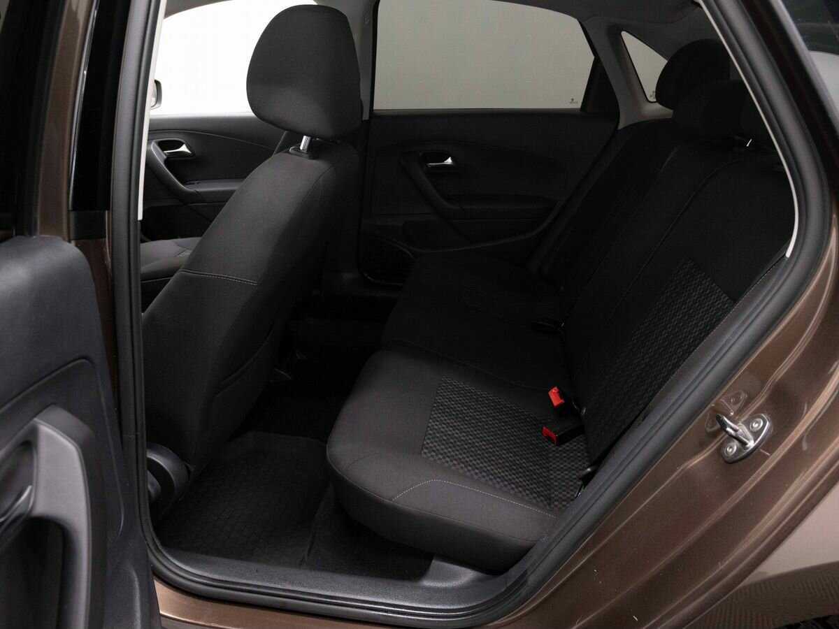 Фольксваген Поло б/у, 2016, Автоматическая. Фото: #9