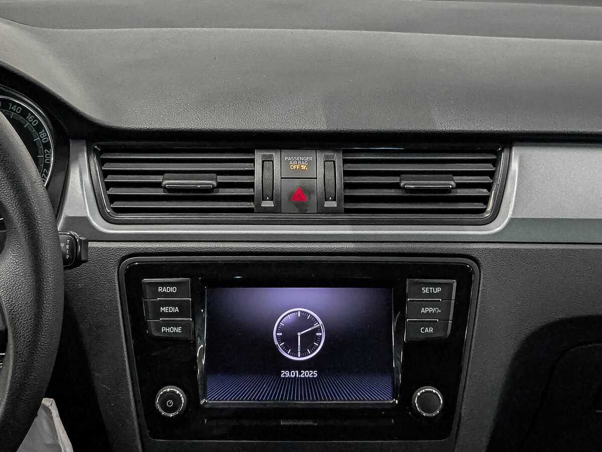 Шкода Рапид б/у, 2017, Механическая. Фото: #16