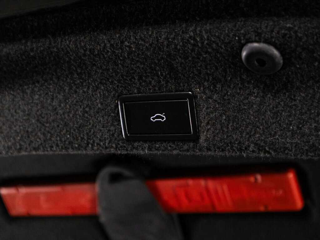 Фольксваген Пассат б/у, 2016, Роботизированная. Фото: #14