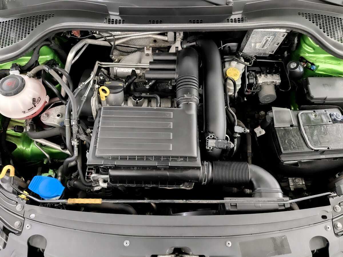 Шкода Рапид б/у, 2018, Роботизированная. Фото: #8