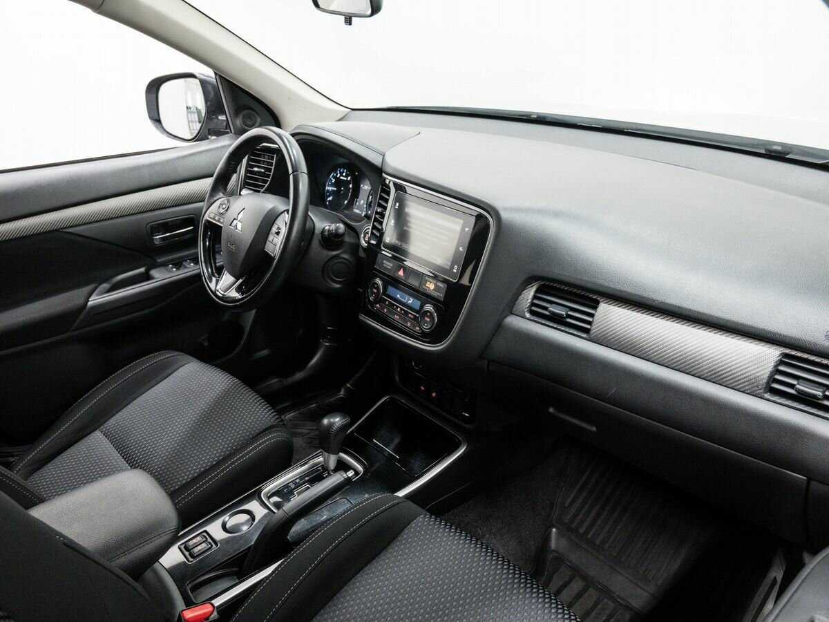 Митсубиши Оутлэндер б/у, 2018, Вариатор. Фото: #7