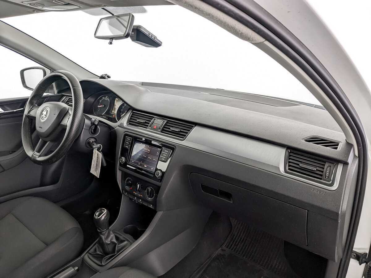 Шкода Рапид б/у, 2017, Механическая. Фото: #10