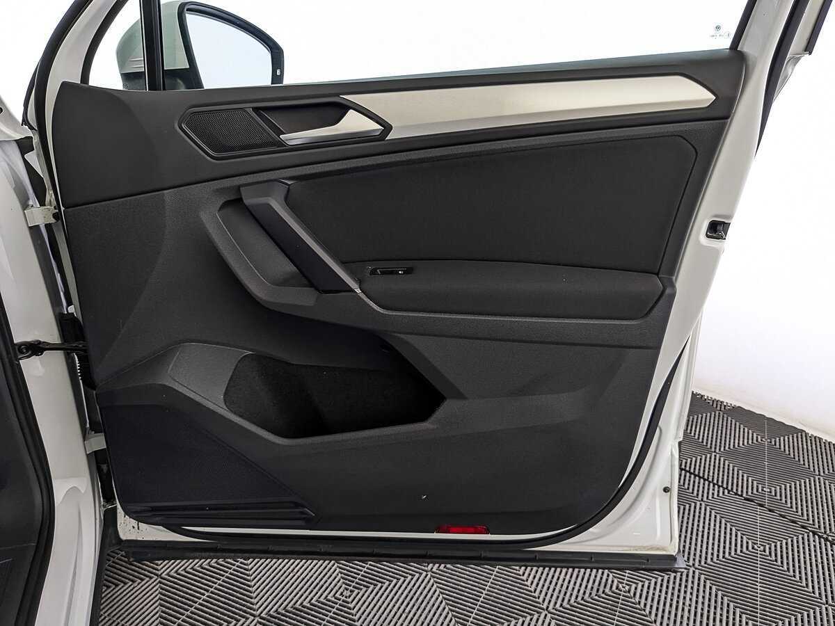 Фольксваген Тигуан б/у, 2018, Роботизированная. Фото: #22