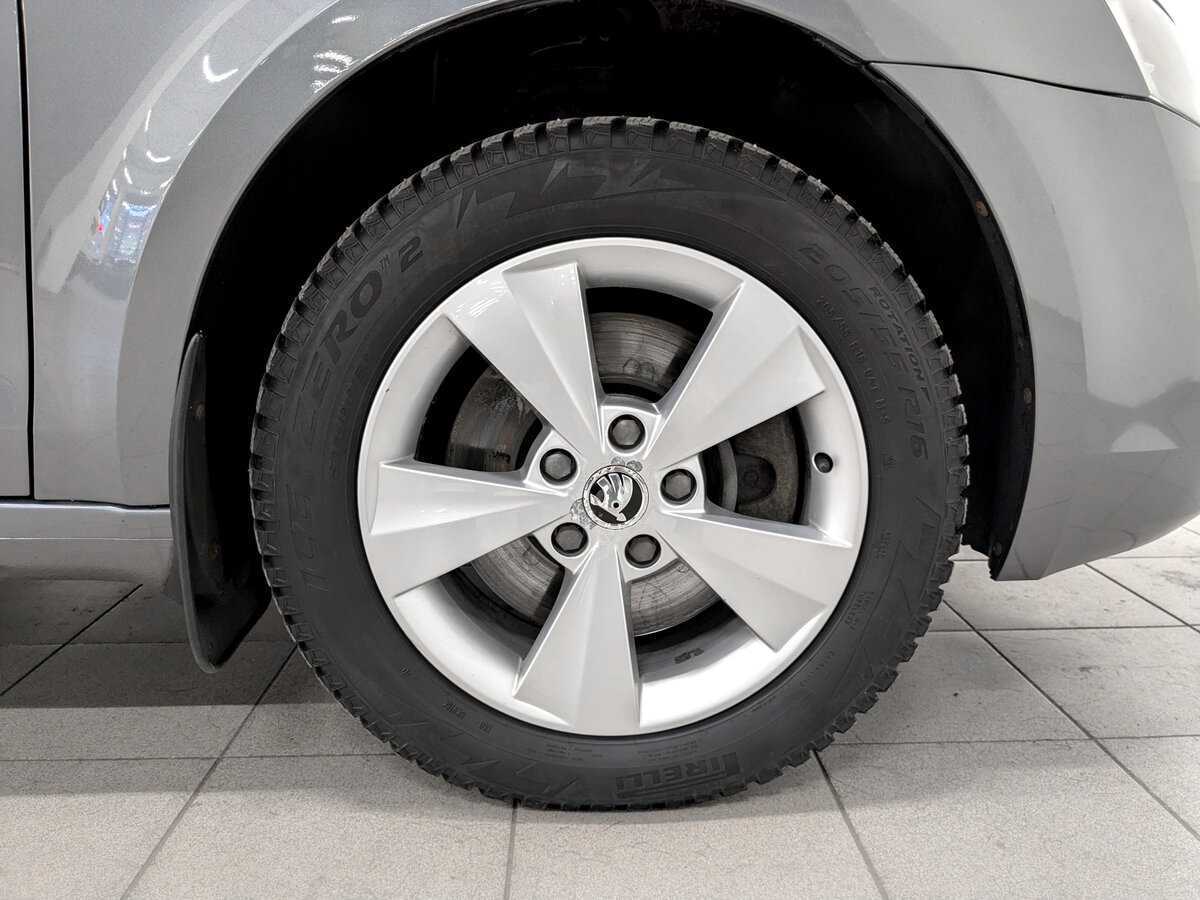 Шкода Октавия б/у, 2016, Роботизированная. Фото: #17