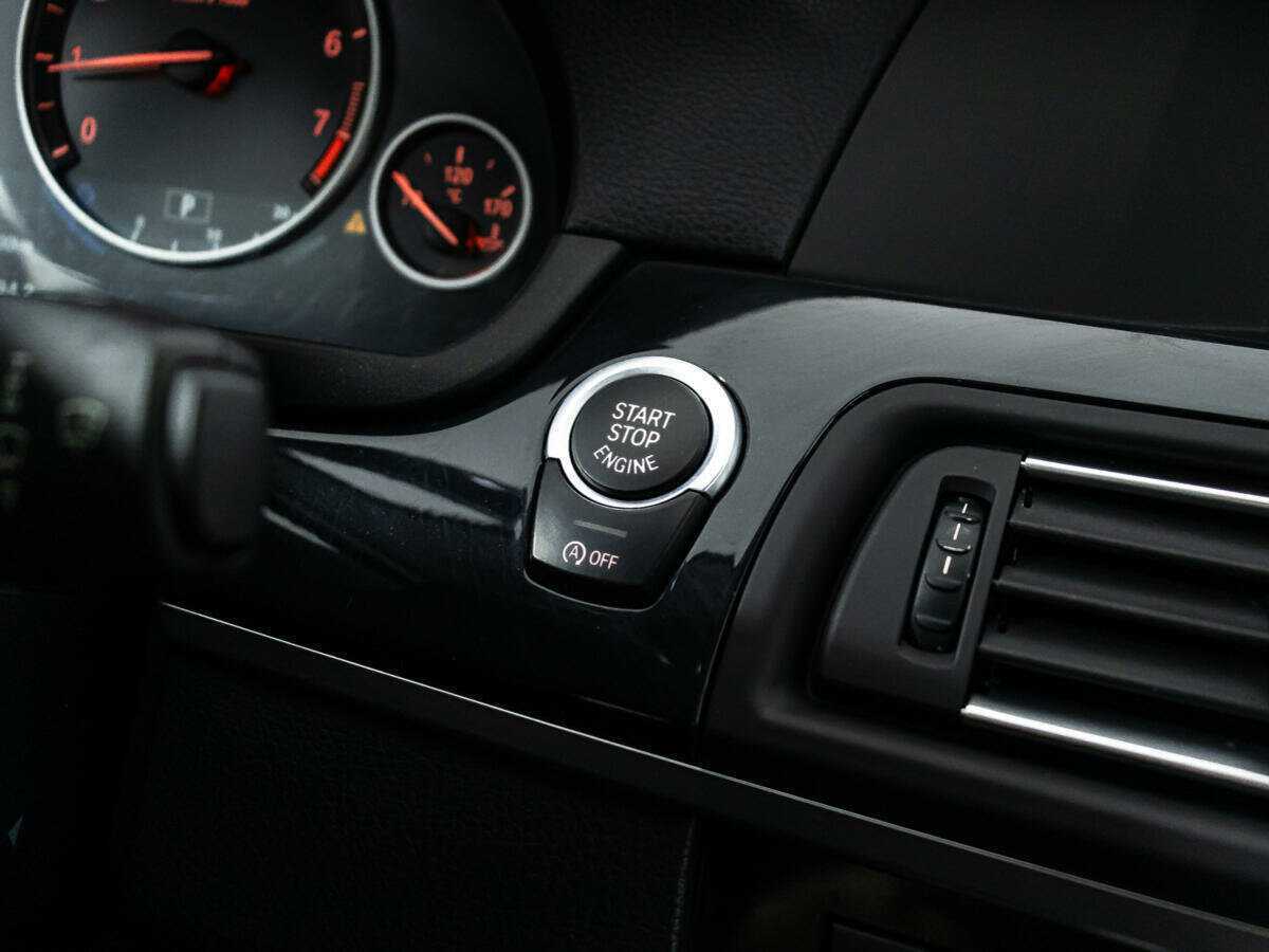 БМВ 5 серии б/у, 2012, Автоматическая. Фото: #20