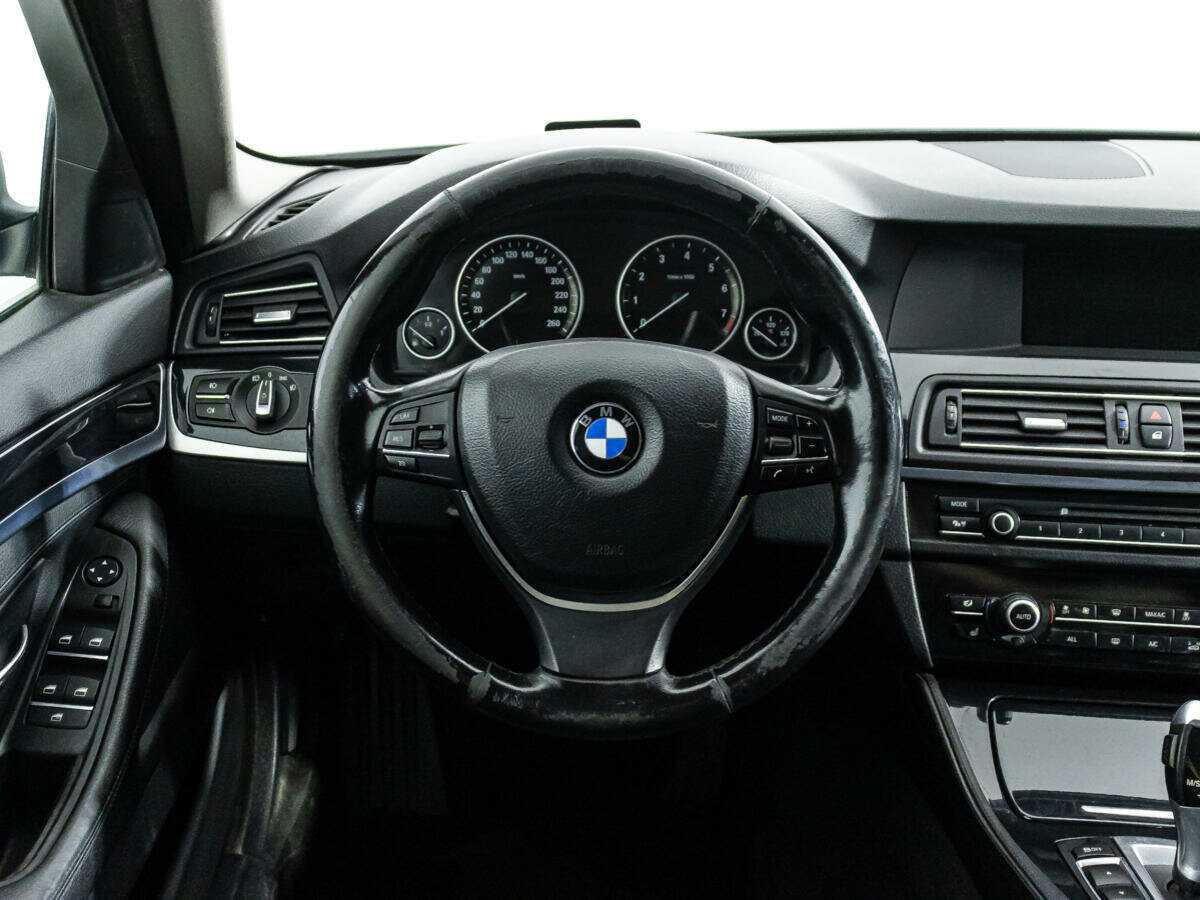 БМВ 5 серии б/у, 2012, Автоматическая. Фото: #21