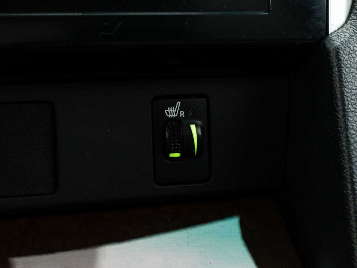 Тойота Камри б/у, 2012, Автоматическая. Фото: #17