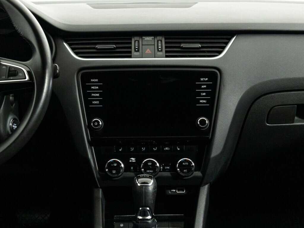 Шкода Октавия б/у, 2019, Роботизированная. Фото: #13