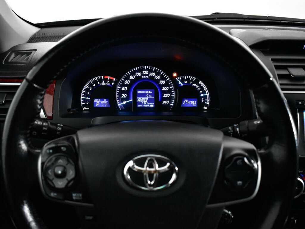 Тойота Камри б/у, 2014, Автоматическая. Фото: #10