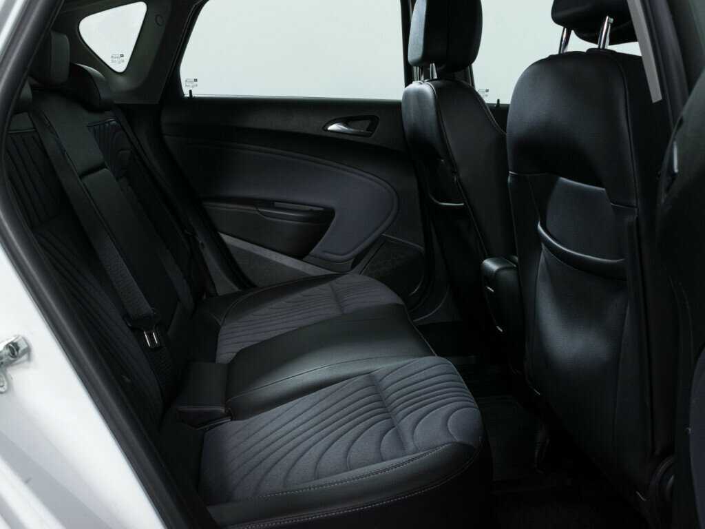 Опель Астра б/у, 2013, Автоматическая. Фото: #9