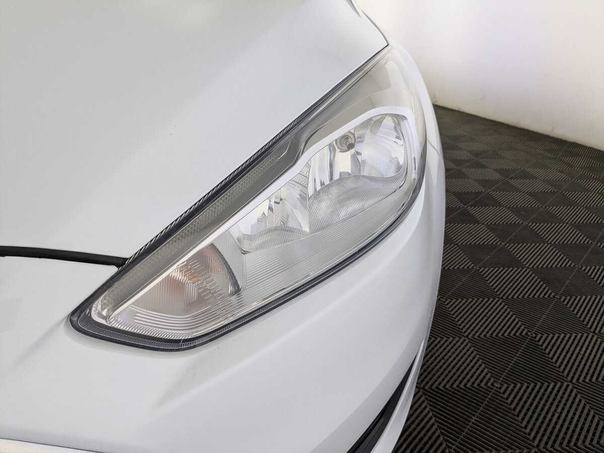 Форд Фокус б/у, 2019, Механическая. Фото: #9