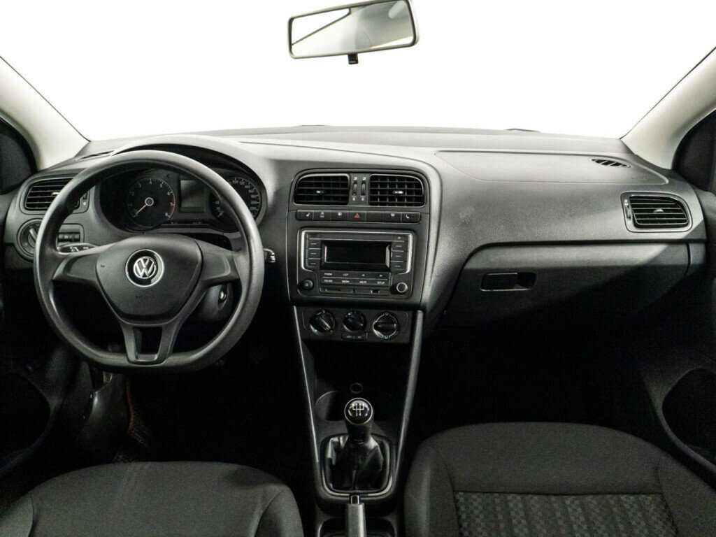 Фольксваген Поло б/у, 2016, Механическая. Фото: #12