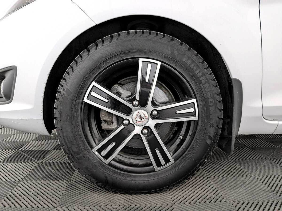 Форд Фиеста б/у, 2017, Роботизированная. Фото: #17